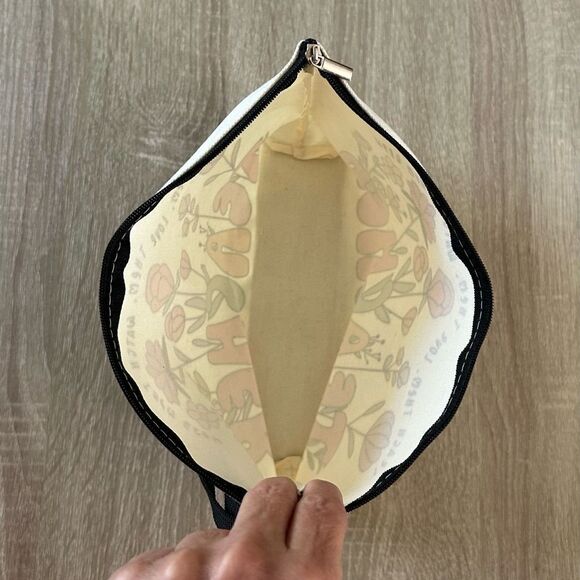 NWOT … Floral “Teacher” Canvas Bag - Picture 3 of 3